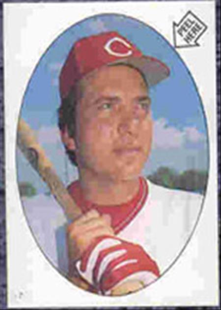 1983 Topps Baseball Stickers     007      Johnny Bench